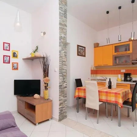 Roko Apartman