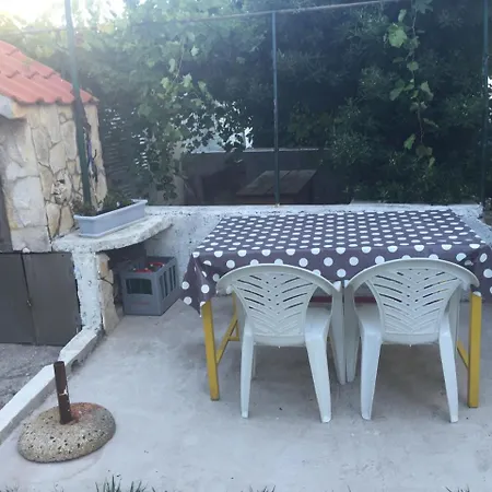 Roko Jesenice (Split-Dalmatia)